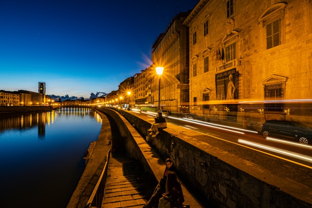 The Arno river through Pisa