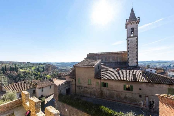 Castello dei Conti Guidi in Vinci
