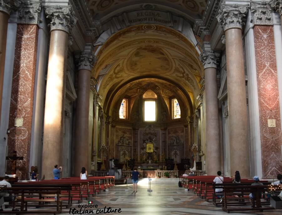 Santa Maria degli Angeli e dei Martiri - a few steps from Termini and a cool refuge in the heat of Rome's summer. The beautiful church of Santa Maria degli Angeli e dei Martiri - a cool refuge in the heat of Rome's summer.