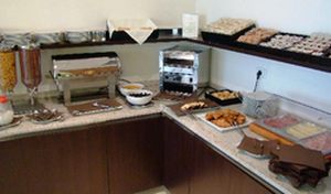 Cheap hotels Venice Italy Marco Polo breakfast