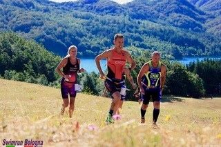 Running uphill at Bologna swimrun