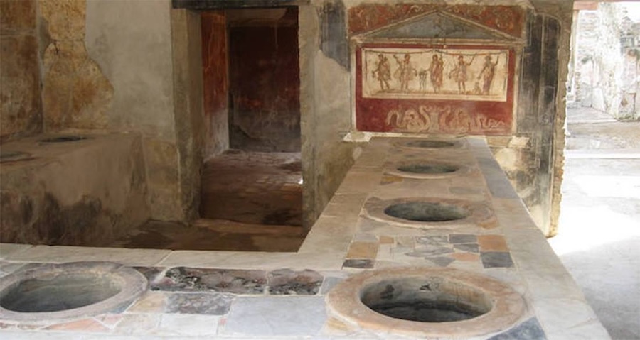 Thermopolium in Pompeii