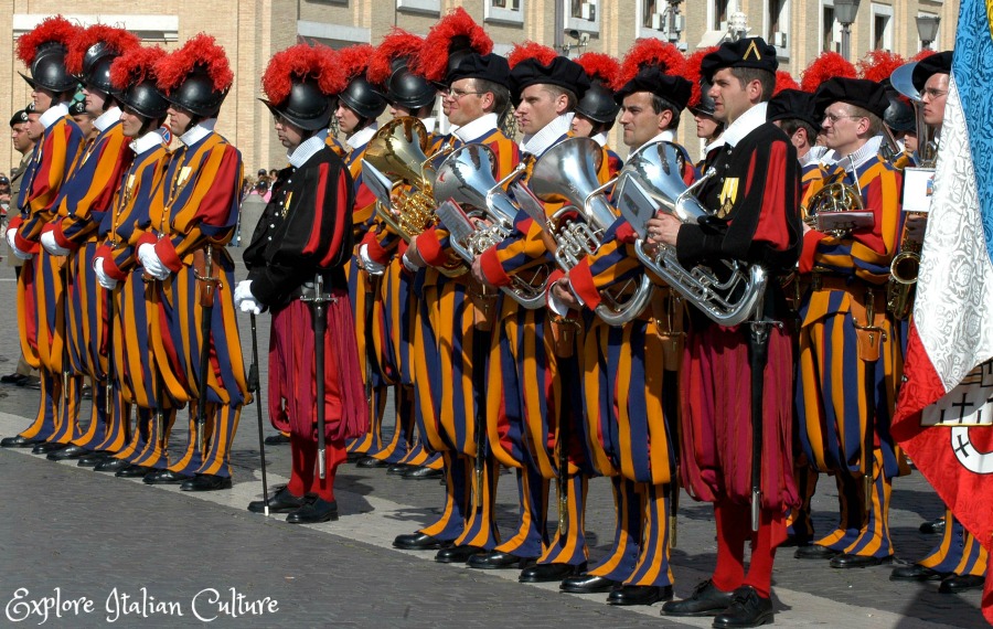 The Swiss Guard at the Vatican City, Rome - where to see 