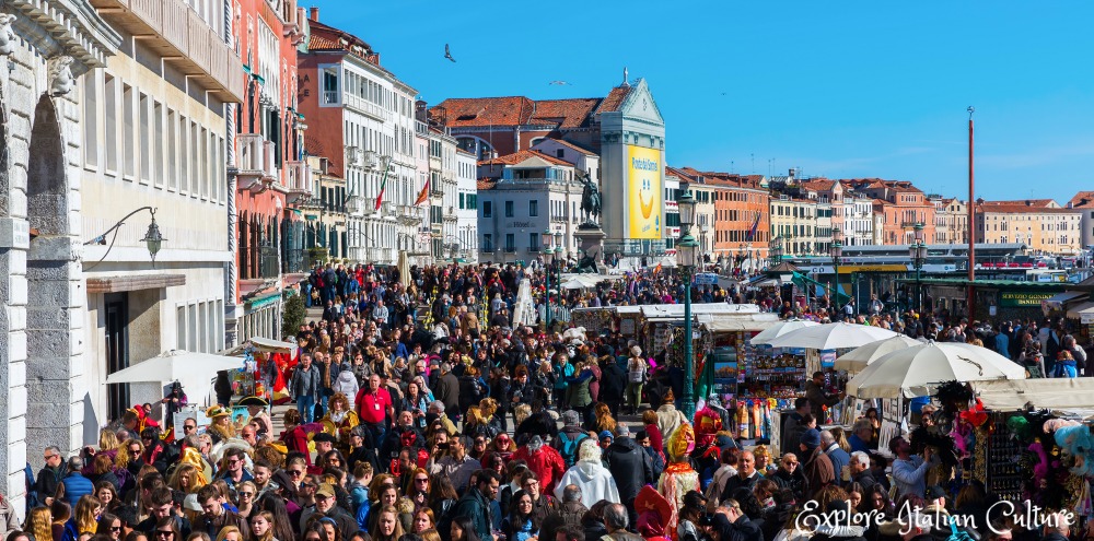 Venice at Carnevale time - crowded!